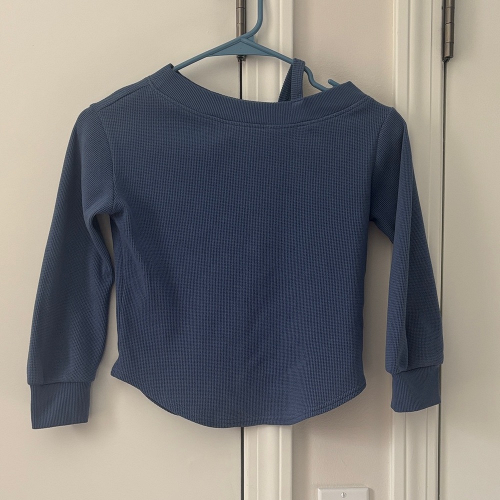 Kids Abercrombie cold shoulder top size 7/8